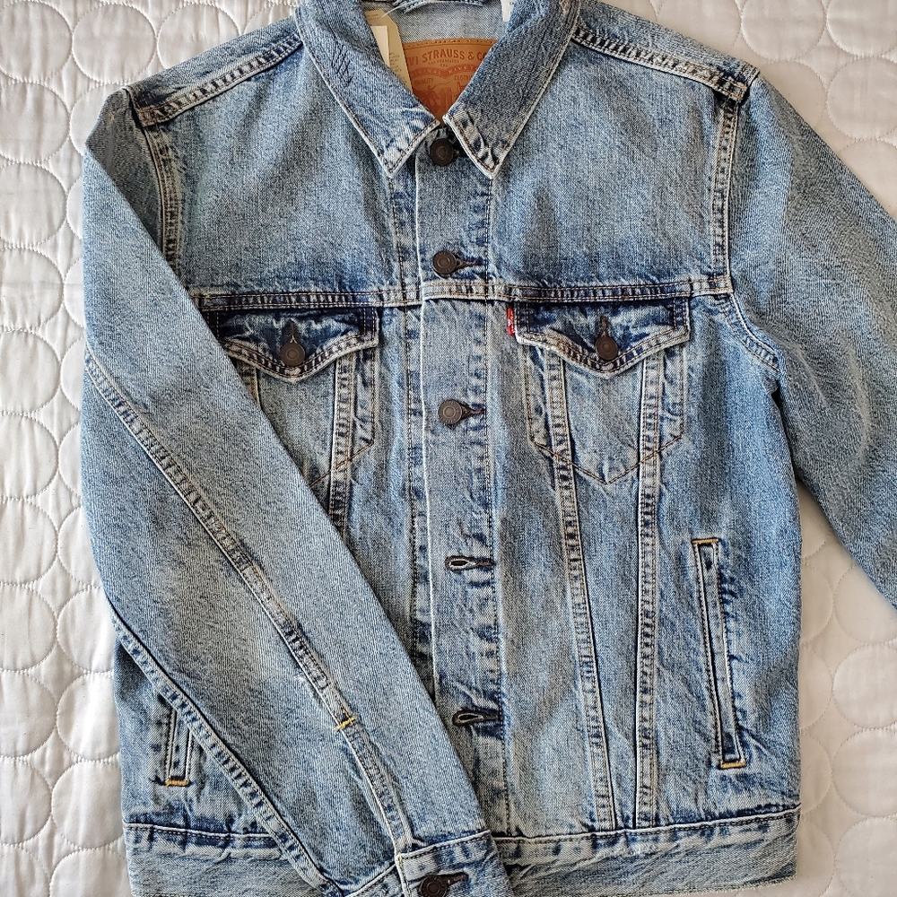 Levi's (Small) Distressed Denim Trucker Jacket